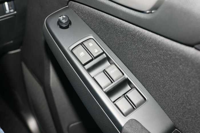 2025 Isuzu MU-X LS-M