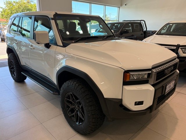 2025 Toyota Prado