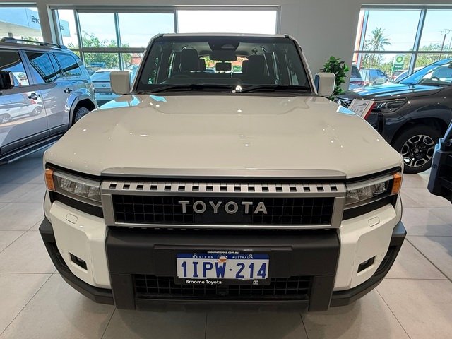 2025 Toyota Prado