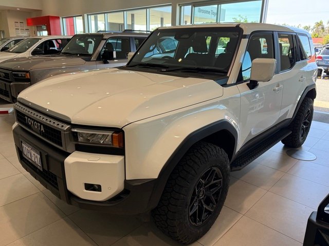 2025 Toyota Prado