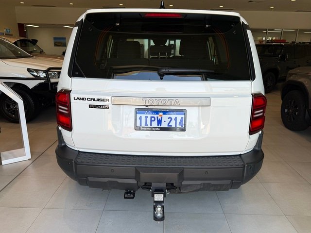 2025 Toyota Prado