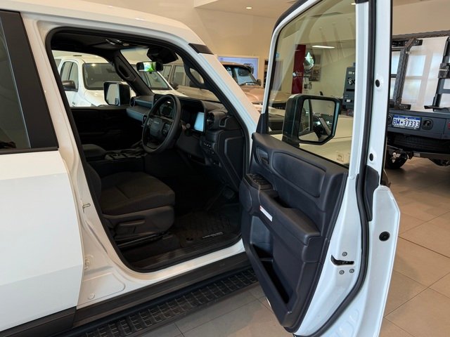 2025 Toyota Prado