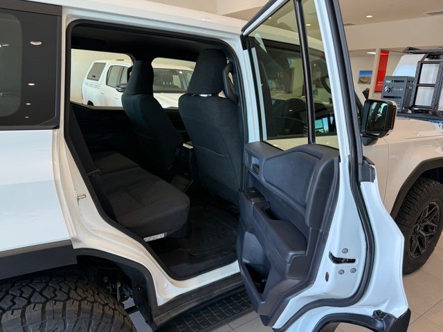 2025 Toyota Prado