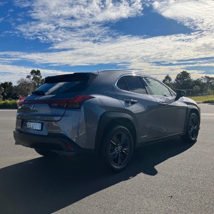 2020 Lexus UX 250h Luxury