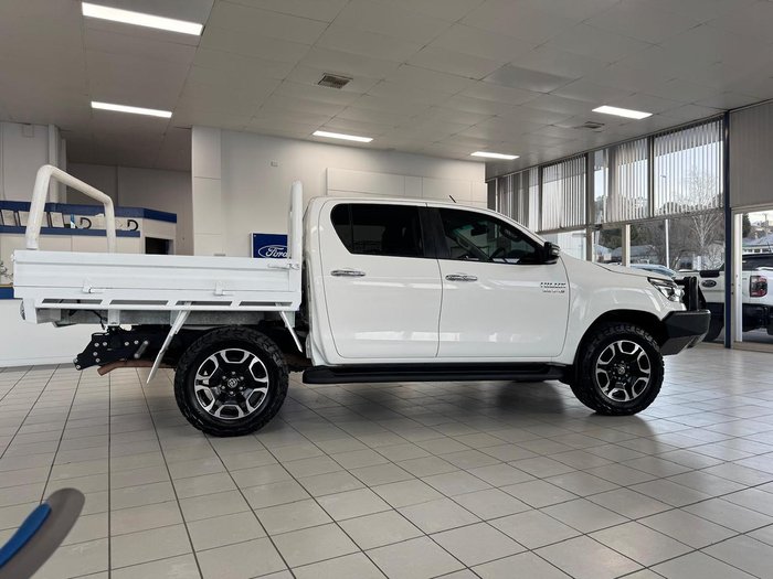 2021 Toyota Hilux SR5