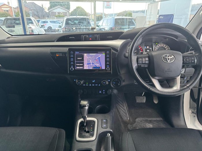 2021 Toyota Hilux SR5