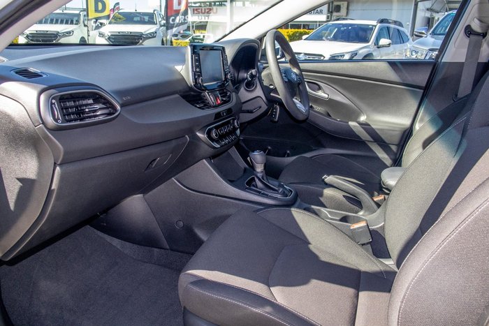 2017 Hyundai i30 Active PD MY18 Polar White