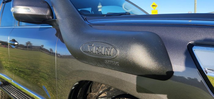 2018 Toyota Landcruiser Sahara VDJ200R 4X4 Dual Range Graphite