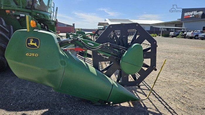 2017 John Deere S680+ 625D Green