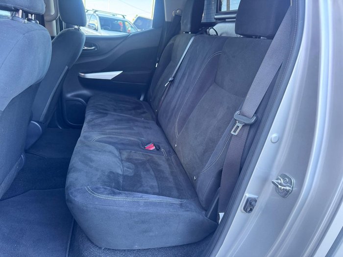 2019 Nissan Navara ST D23 Series 4 4x2 Brilliant Silver