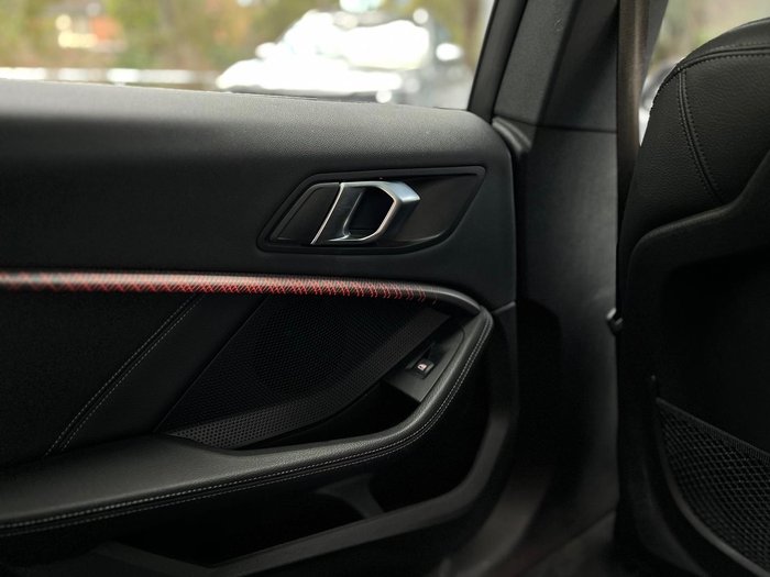 2021 BMW 2 Series 220i M Sport