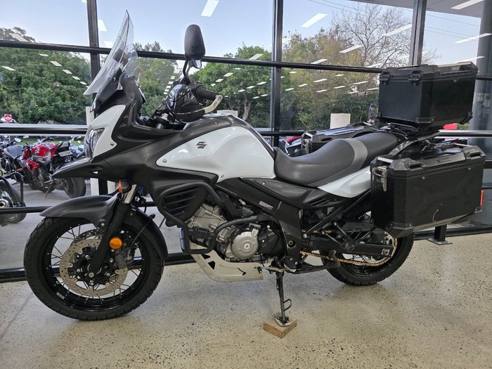 2015 Suzuki V-STROM 650 XT WHITE