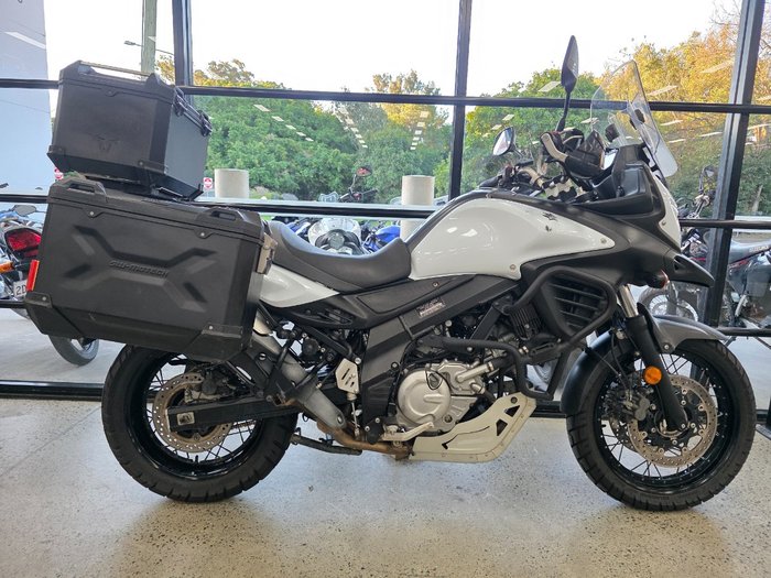 2015 Suzuki V-STROM 650 XT WHITE