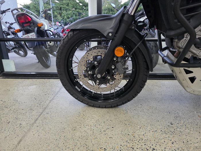 2015 Suzuki V-STROM 650 XT WHITE