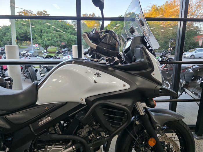 2015 Suzuki V-STROM 650 XT WHITE