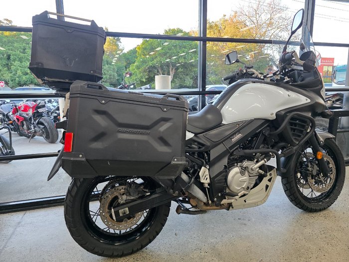 2015 Suzuki V-STROM 650 XT WHITE