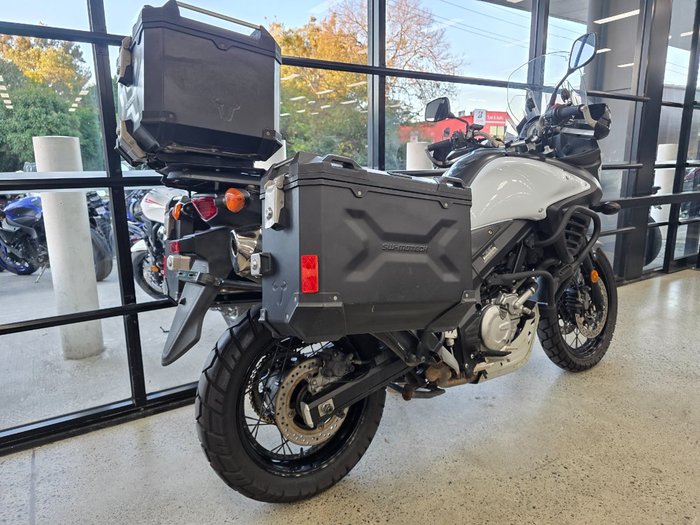 2015 Suzuki V-STROM 650 XT WHITE
