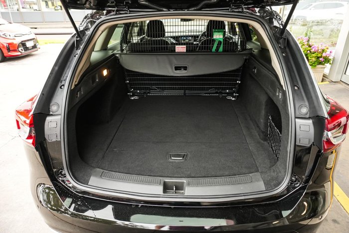 2019 Holden Commodore LT