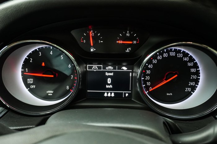 2019 Holden Commodore LT