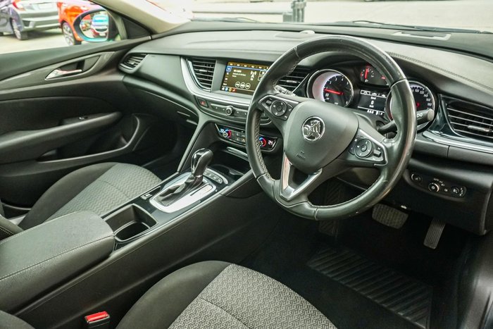 2019 Holden Commodore LT