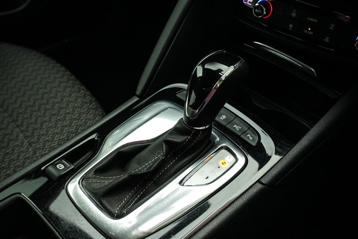 2019 Holden Commodore LT
