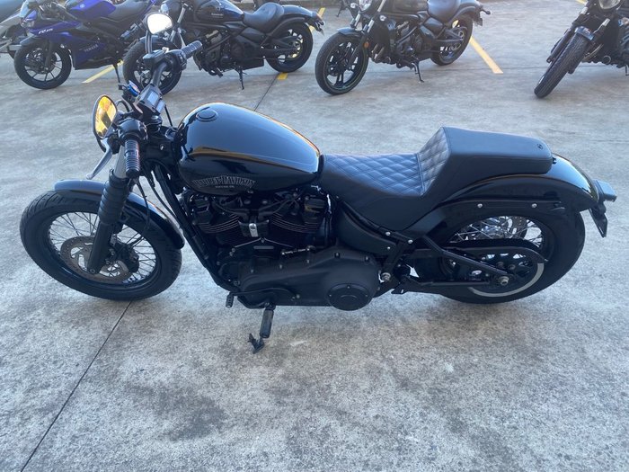 2019 HARLEY-DAVIDSON FXBB STREET BOB (107) Black