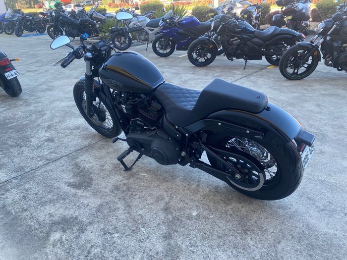 2019 HARLEY-DAVIDSON FXBB STREET BOB (107) Black