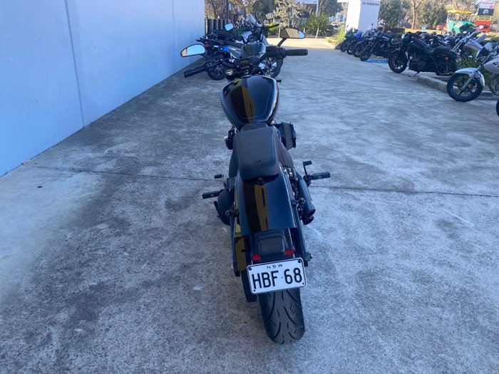 2019 HARLEY-DAVIDSON FXBB STREET BOB (107) Black