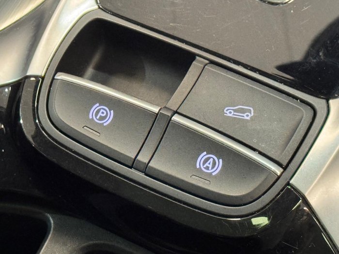 2021 MG HS PHEV Essence