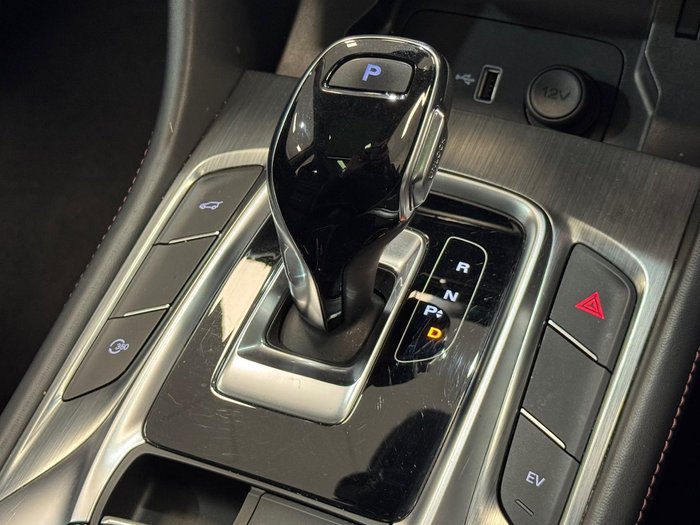 2021 MG HS PHEV Essence