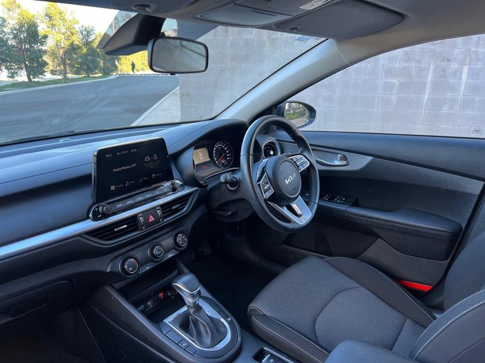 2024 Kia Cerato S