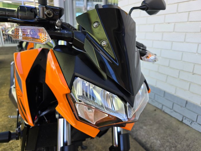 2020 Kawasaki Z400 Orange