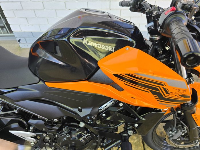 2020 Kawasaki Z400 Orange