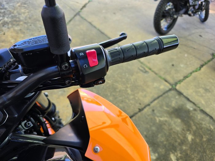 2020 Kawasaki Z400 Orange
