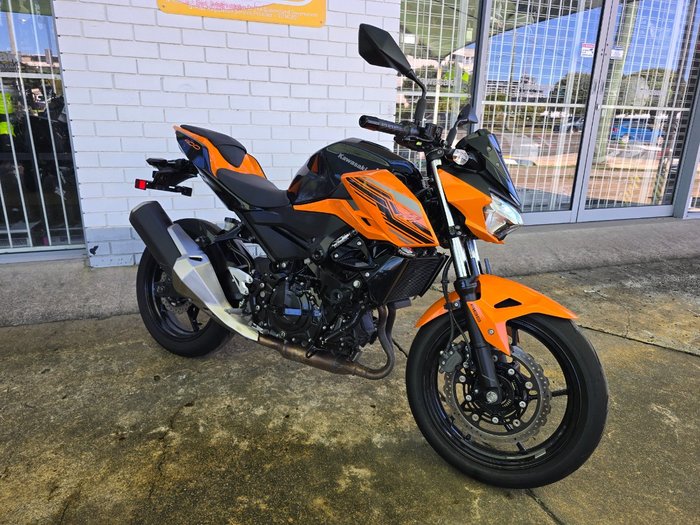 2020 Kawasaki Z400 Orange