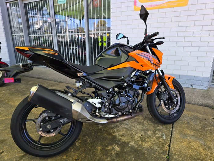 2020 Kawasaki Z400 Orange