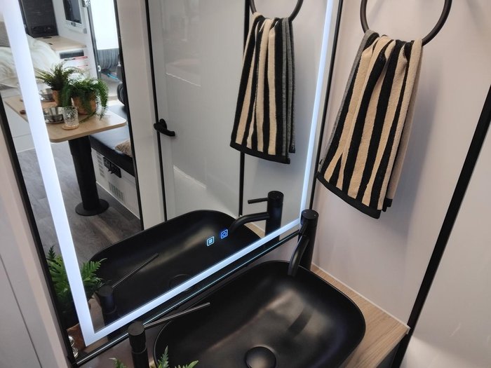 2025 Gold Class Caravans Ac16c Couples Full Off-Road Full Ensuite