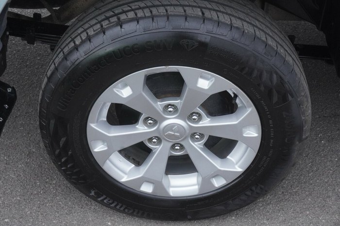 2014 Mitsubishi Triton GLX-R