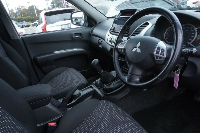 2014 Mitsubishi Triton GLX-R