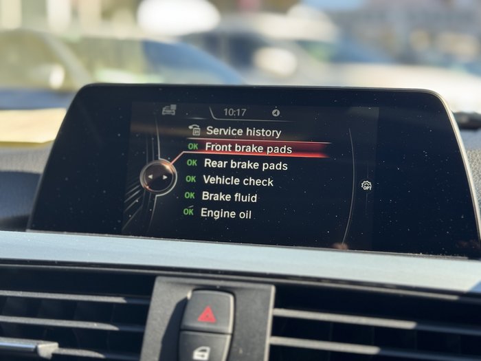 2016 BMW 3 Series 320i Sport Line
