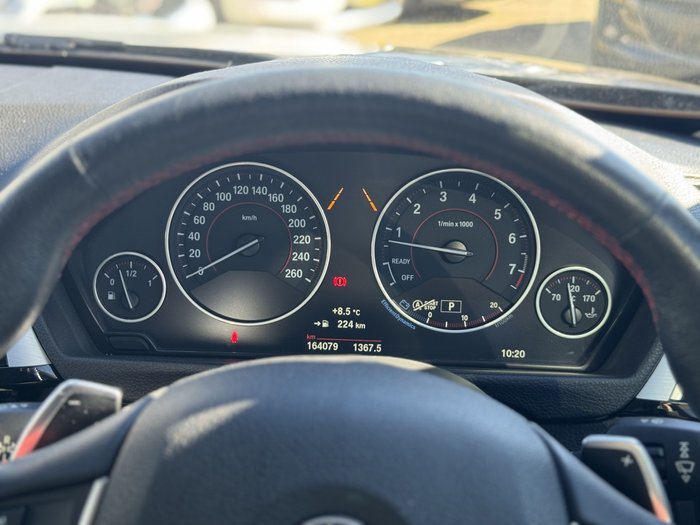 2016 BMW 3 Series 320i Sport Line
