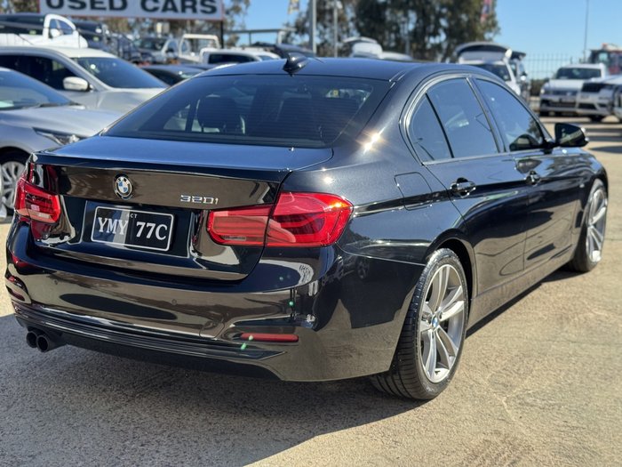 2016 BMW 3 Series 320i Sport Line