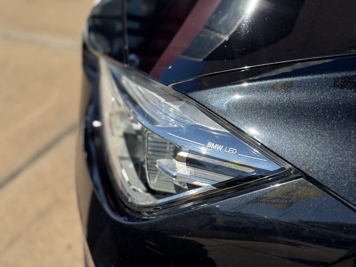 2016 BMW 3 Series 320i Sport Line