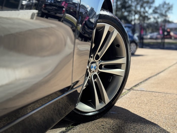 2016 BMW 3 Series 320i Sport Line