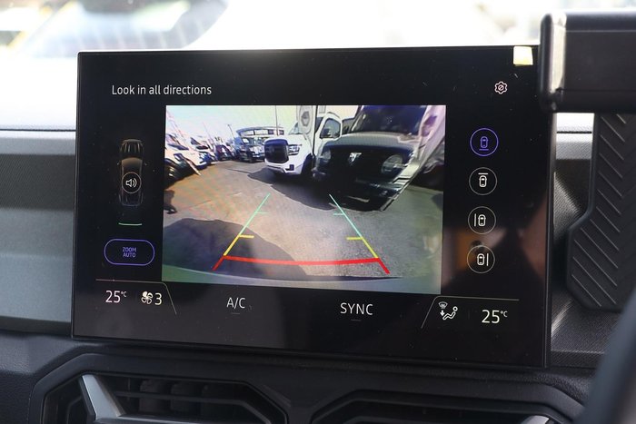 2025 Renault Duster Techno