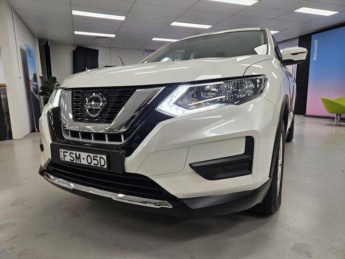 2022 Nissan X-TRAIL ST