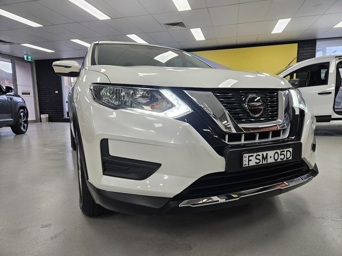 2022 Nissan X-TRAIL ST