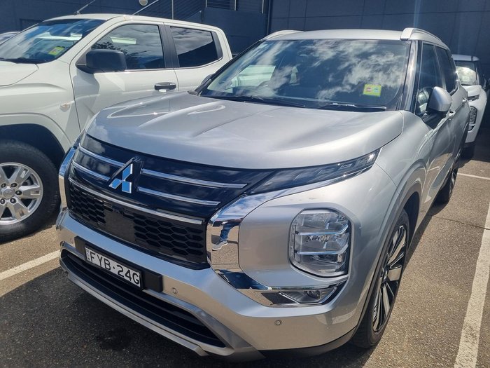 2025 Mitsubishi Outlander
