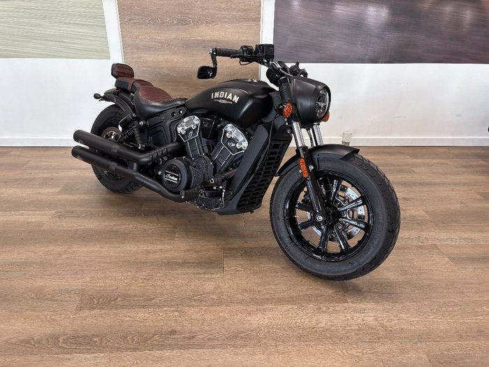 2023 Indian SCOUT BOBBER BLACK