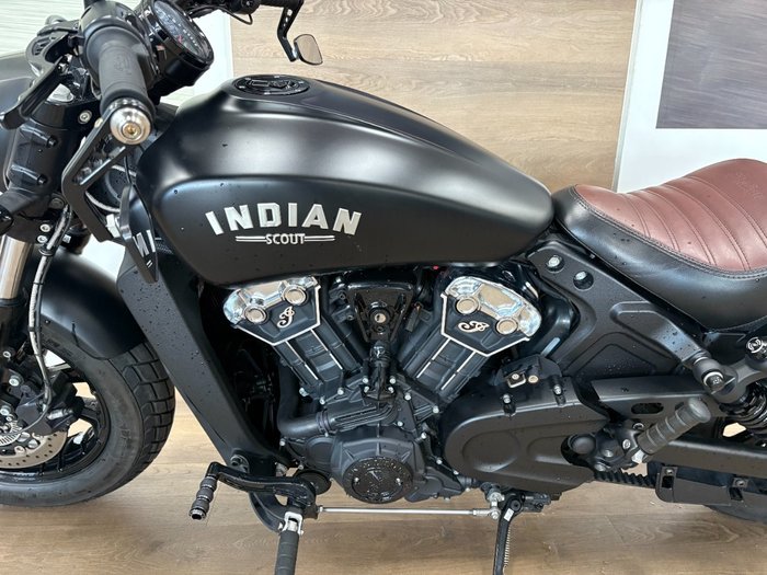 2023 Indian SCOUT BOBBER BLACK